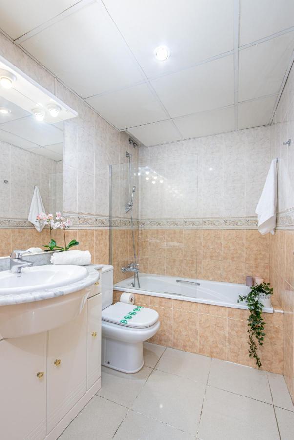 Badia De Roses 1 New Apartment Ngoại thất bức ảnh